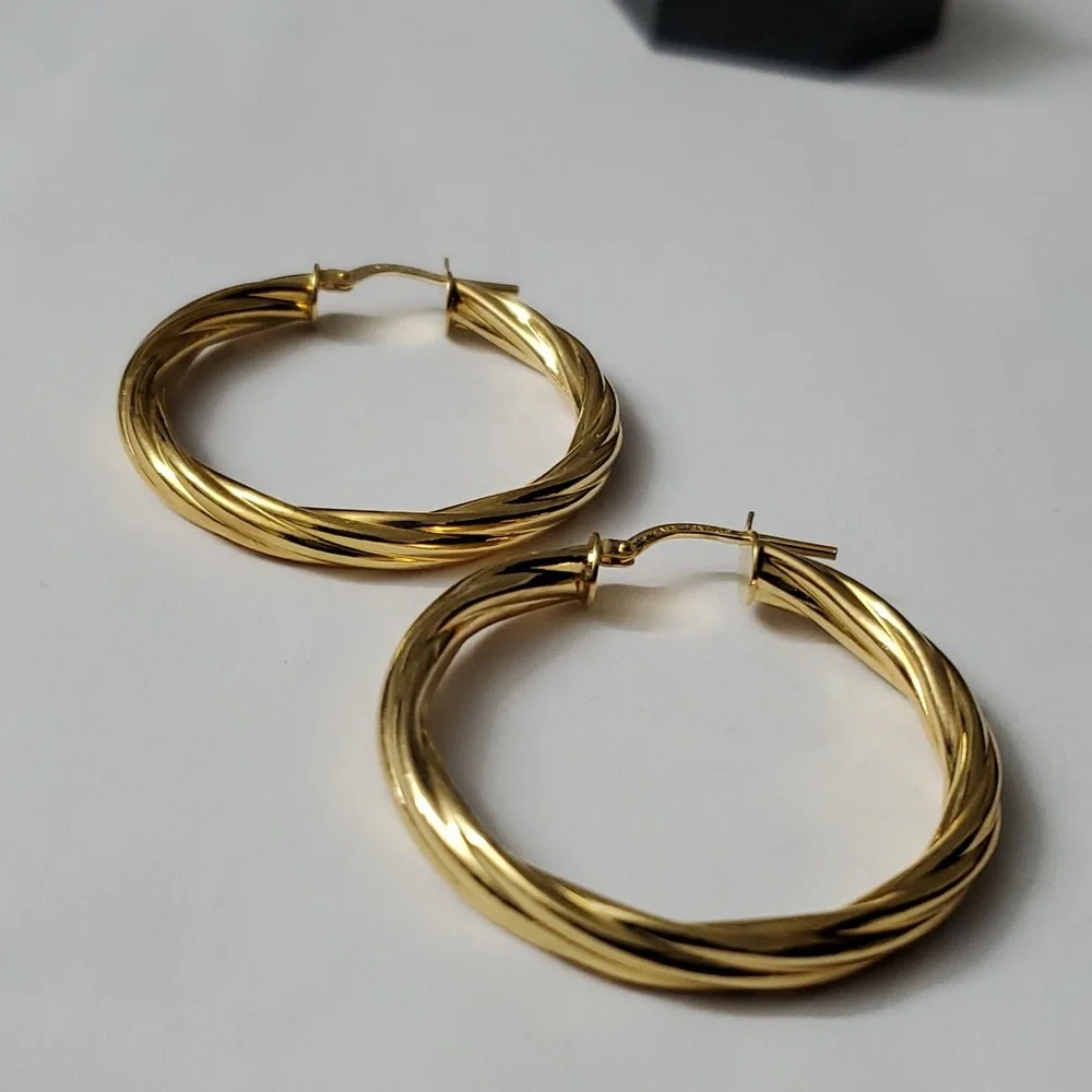 18K Gold Italian Twisted Plated (?) Hoop Earrings - Picture 3 of 7